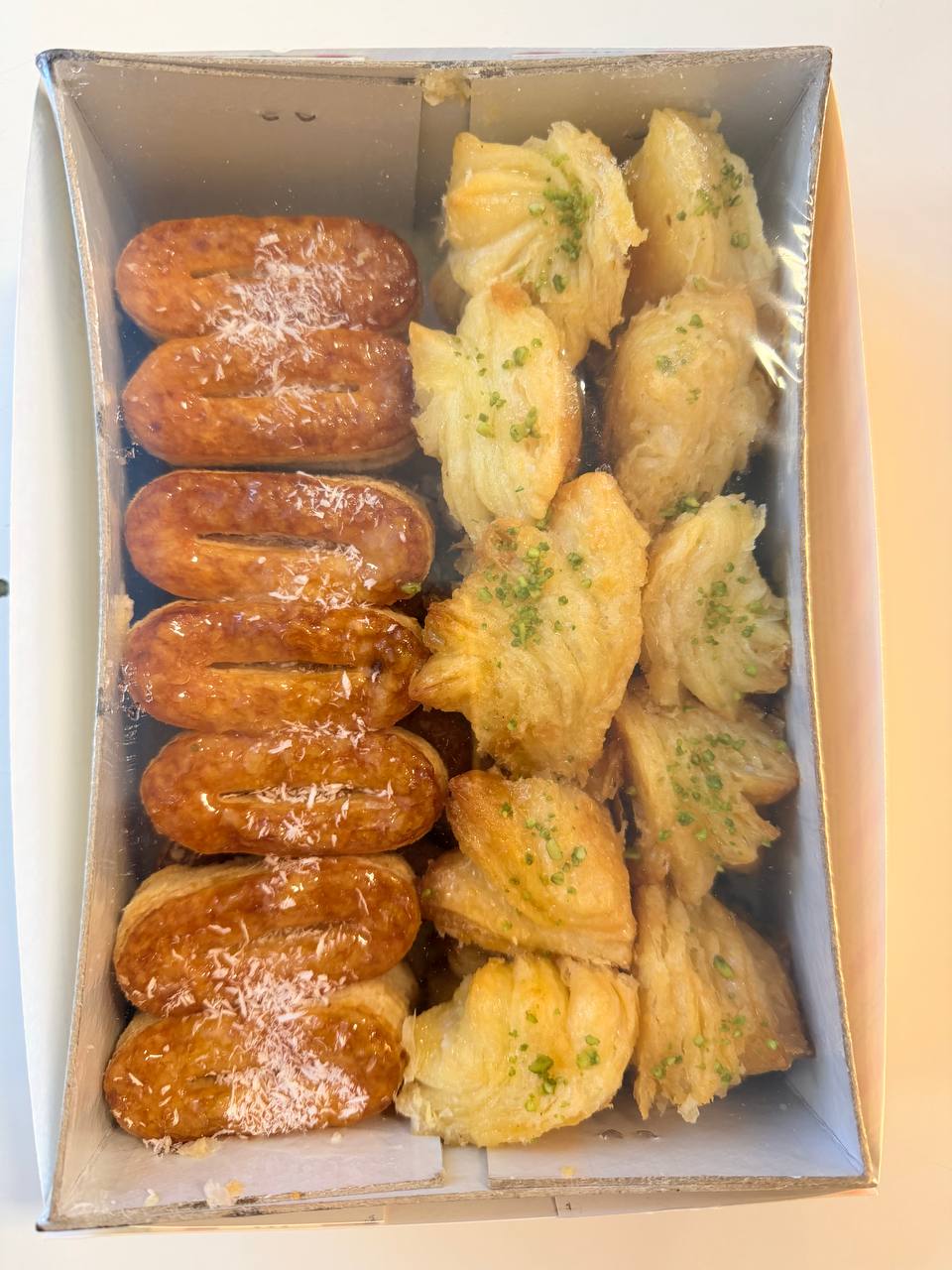 شیرینی مخلوط مخصوص