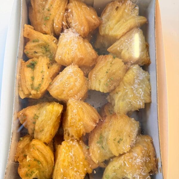 شیرینی پاپیونی تازه